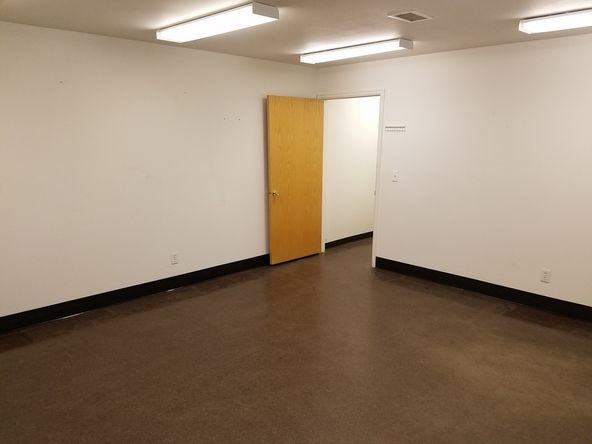 1820 Pyrite Rd, Casper, WY 82604